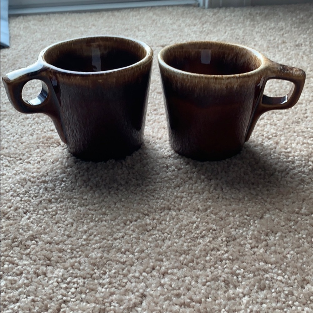 Hull pottery mugs